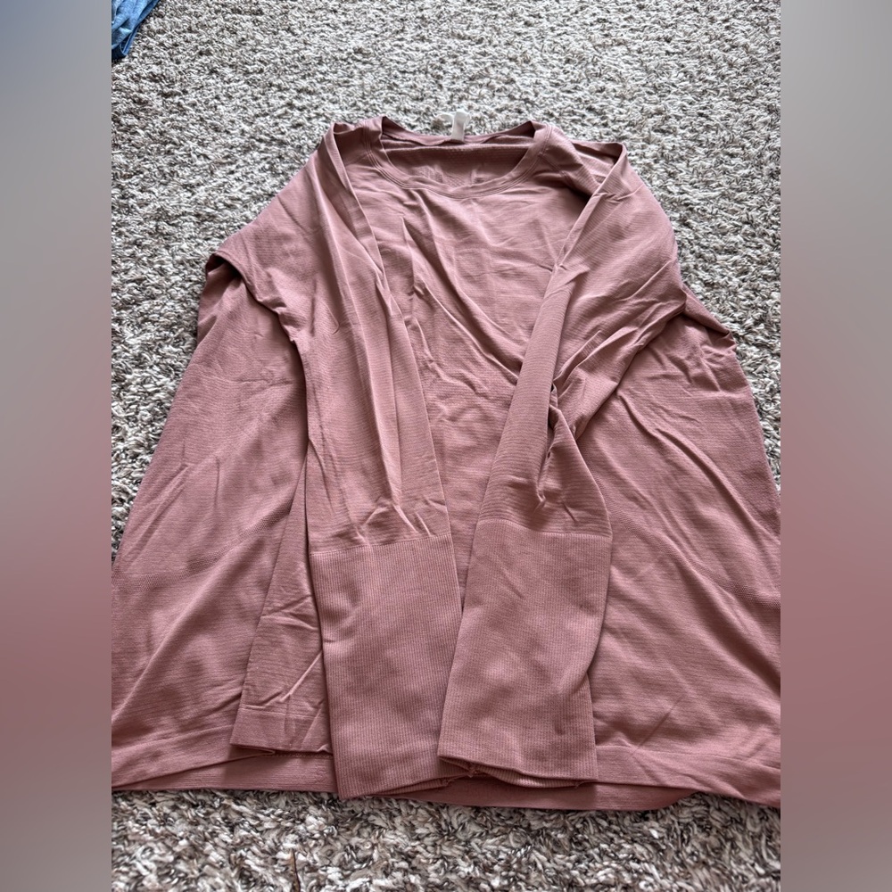 Lululemon Athletica Dusty Rose Top